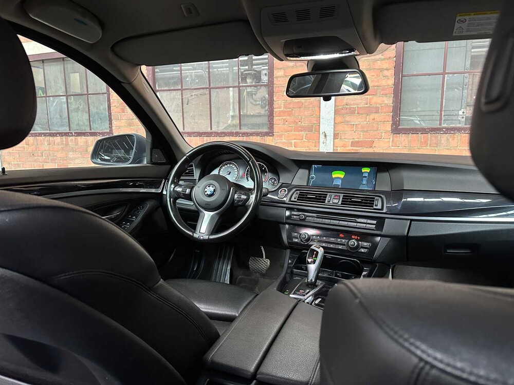 BMW 535d Touring High Executive 5er 299PS 2010, J-061-BD