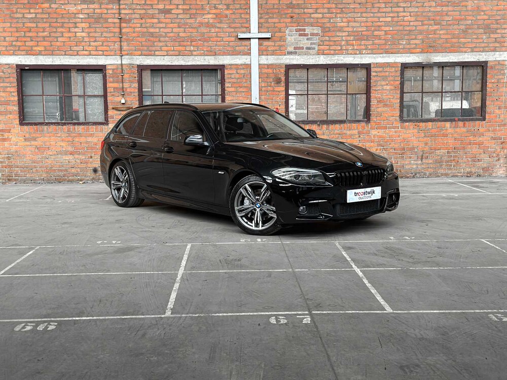 BMW 535d Touring High Executive 5er 299PS 2010, J-061-BD