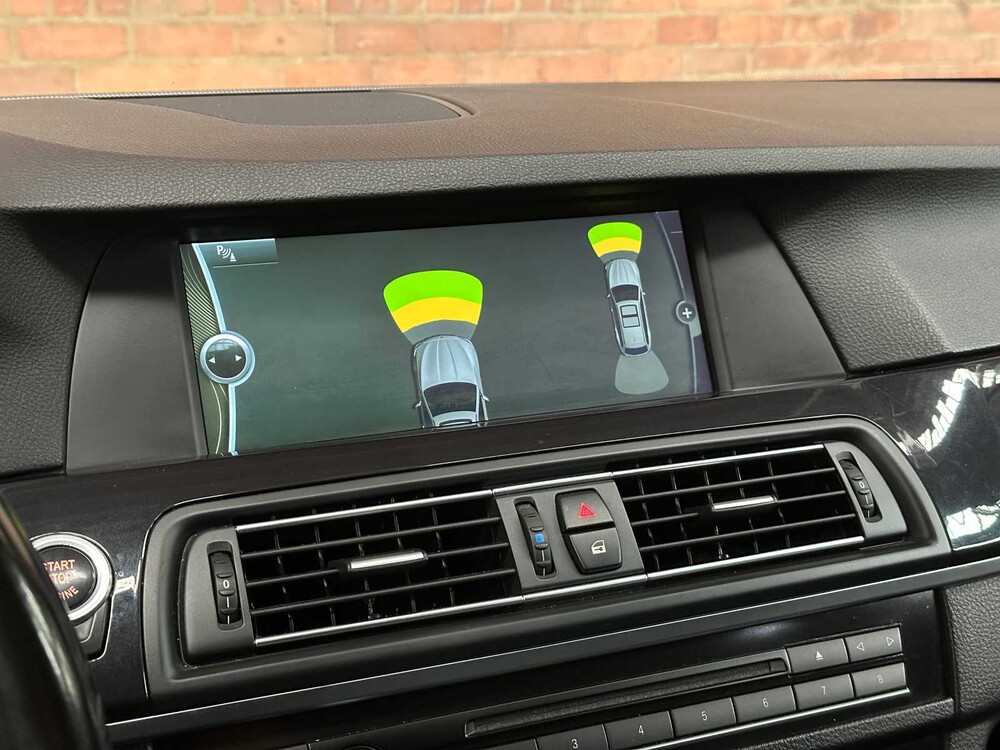 BMW 535d Touring High Executive 5er 299PS 2010, J-061-BD