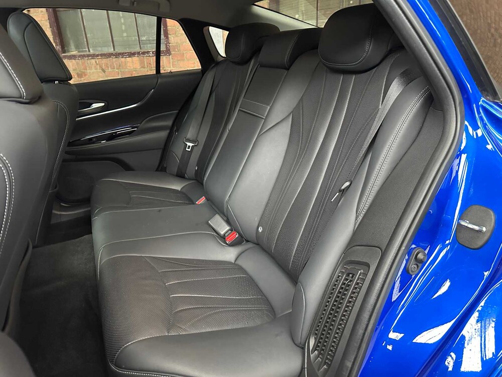 Toyota Mirai Launch Edition 182PS 2021 (Original-NL), K-252-VD