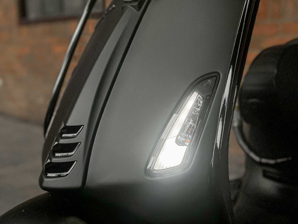 Vespa Sprint 50 -Volloption- 2019, DSJ-37-K Roller