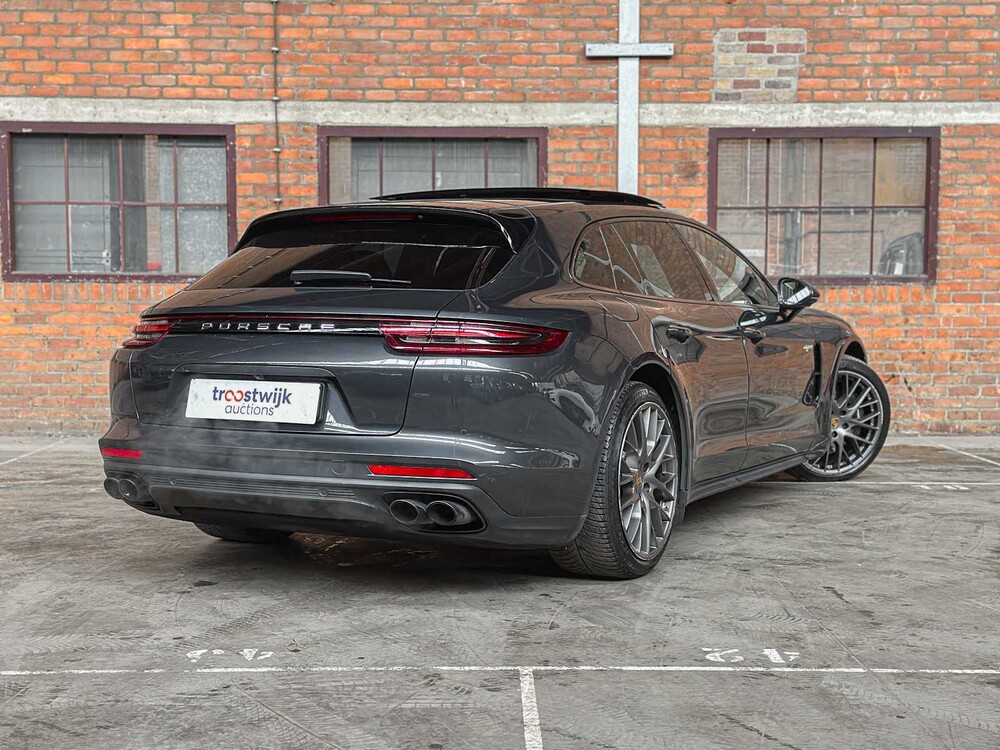 Porsche Panamera Sport Turismo 4 E-Hybrid 2.9 V6 10-Jahre Edition 462PS 2019, H-662-RX