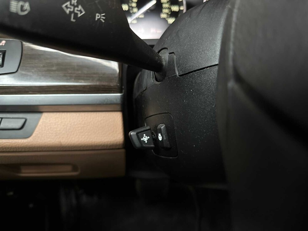 BMW 750Li xDrive 4.4 V8 405PS 2010 7er F02 