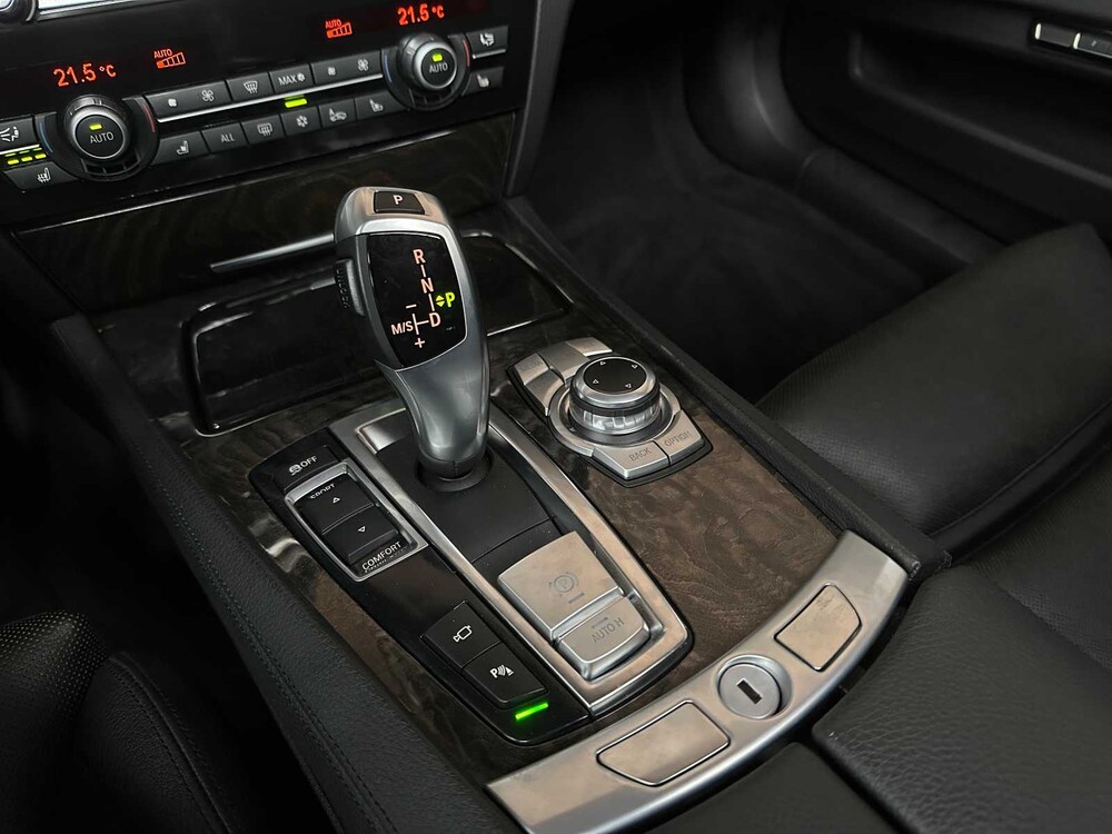 BMW ActiveHybrid7 F04 4.4 V8 465PS 2011