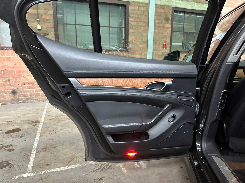 Porsche Panamera 4S 4.8 V8 400PS 2010