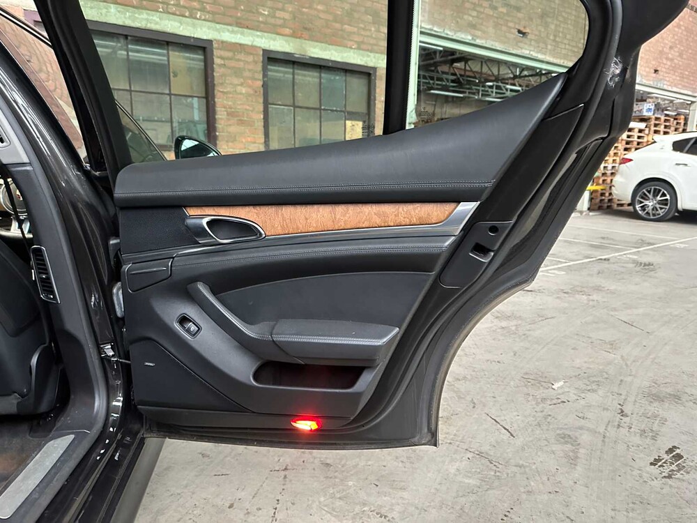 Porsche Panamera 4S 4.8 V8 400PS 2010