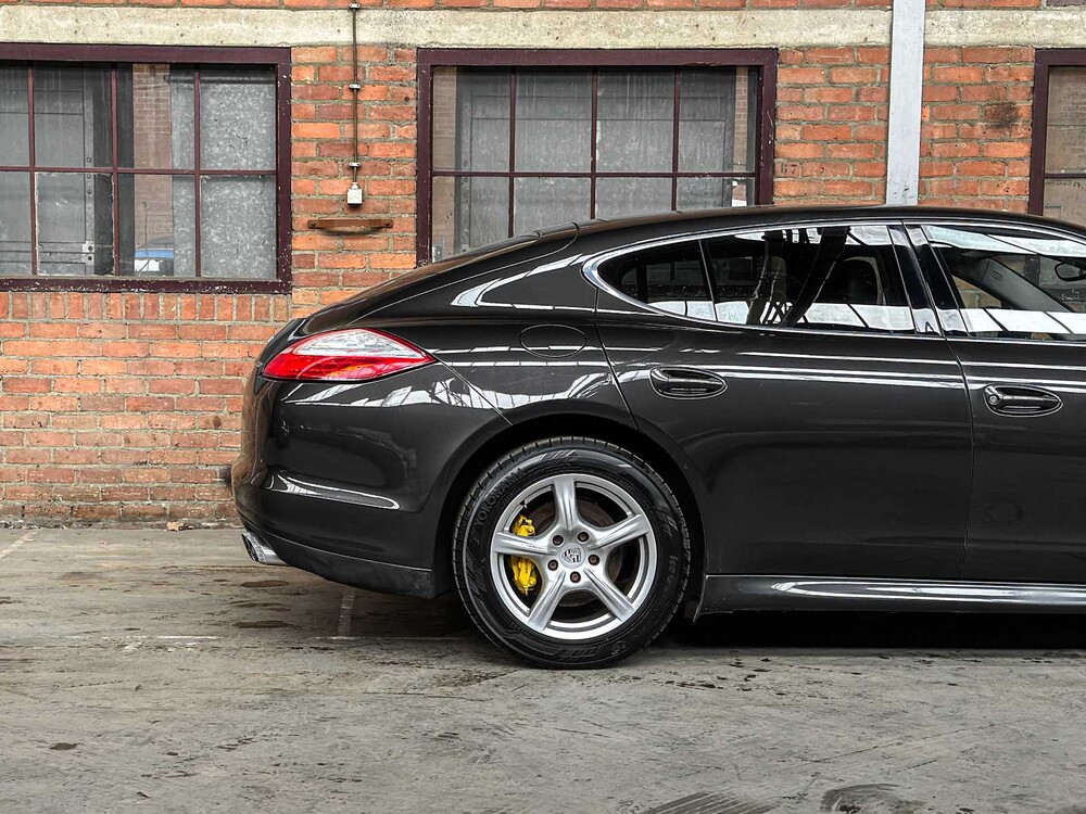 Porsche Panamera 4S 4.8 V8 400PS 2010