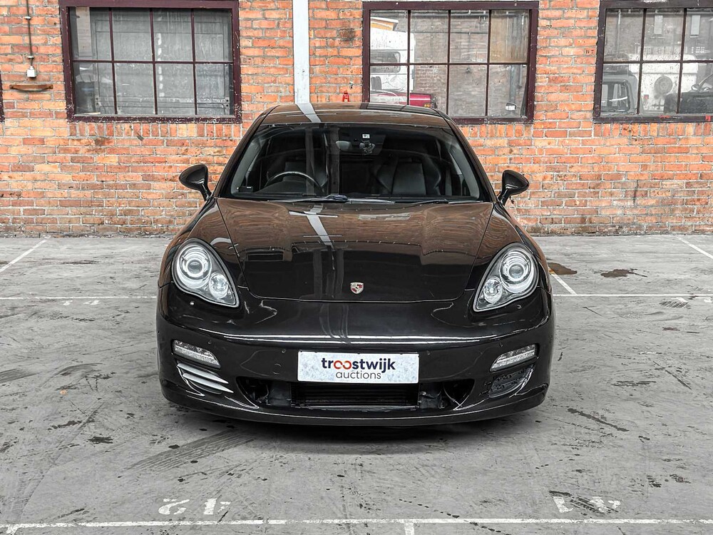 Porsche Panamera 4S 4.8 V8 400PS 2010