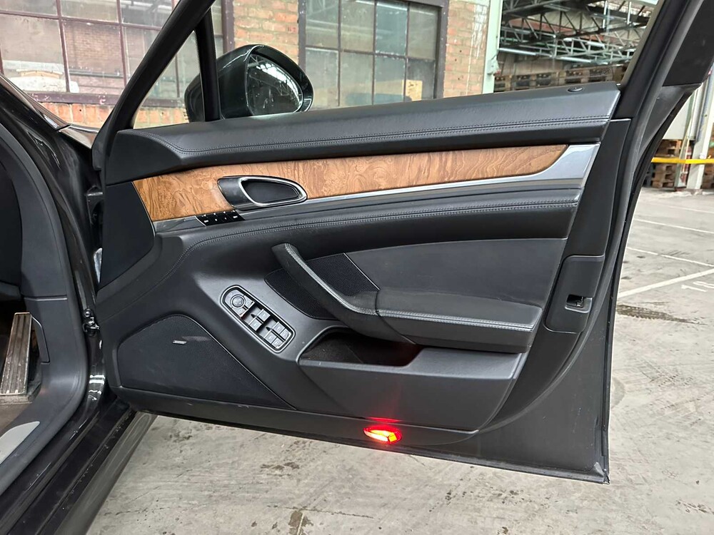 Porsche Panamera 4S 4.8 V8 400PS 2010