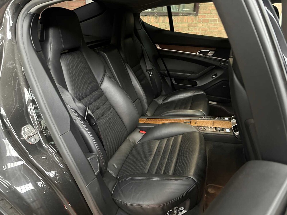 Porsche Panamera 4S 4.8 V8 400PS 2010