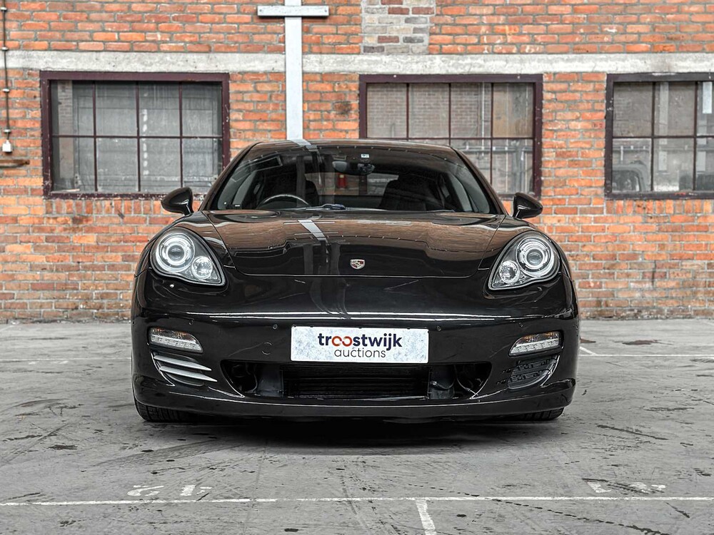 Porsche Panamera 4S 4.8 V8 400PS 2010