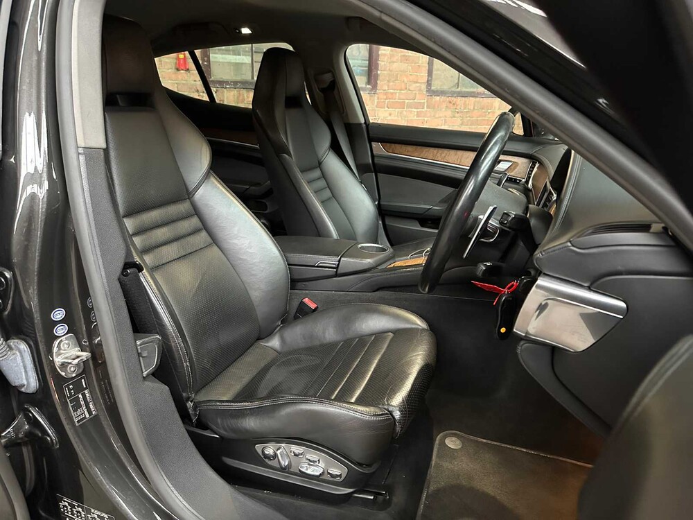 Porsche Panamera 4S 4.8 V8 400PS 2010