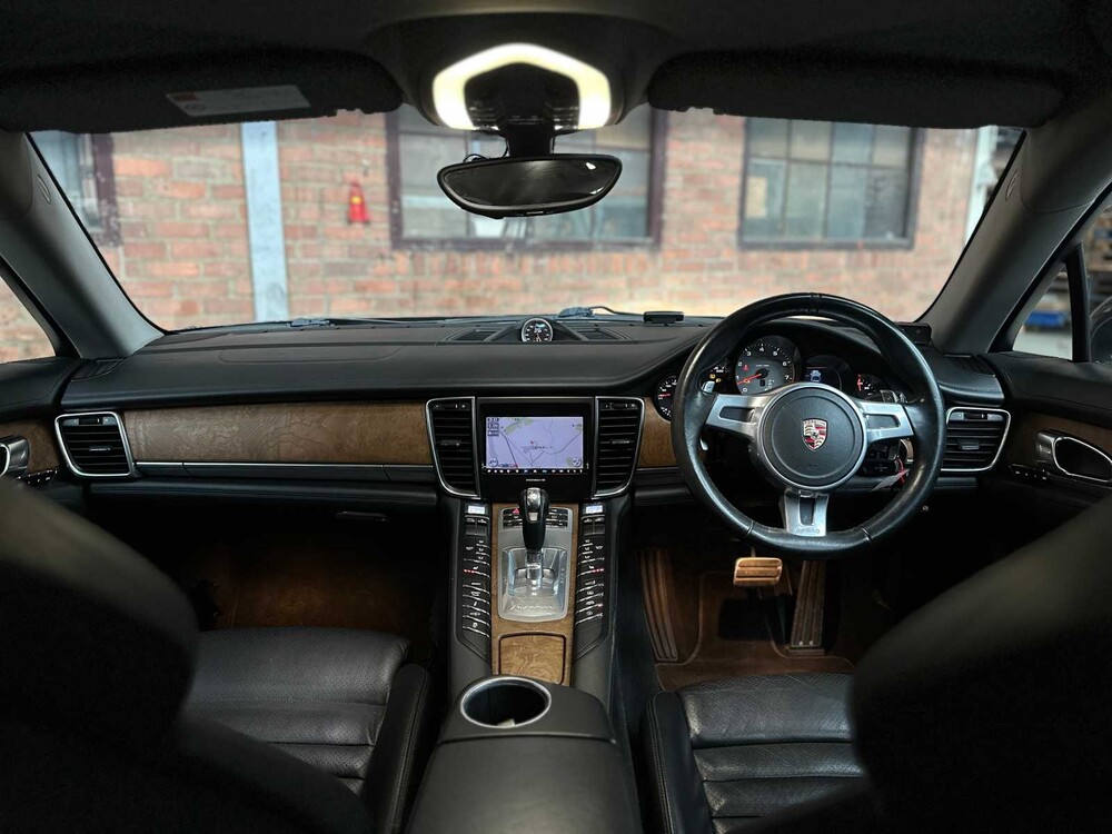 Porsche Panamera 4S 4.8 V8 400PS 2010