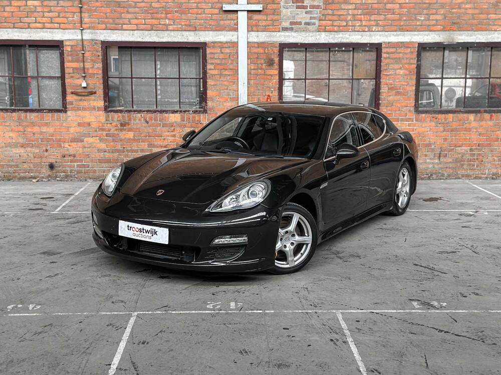 Porsche Panamera 4S 4.8 V8 400PS 2010