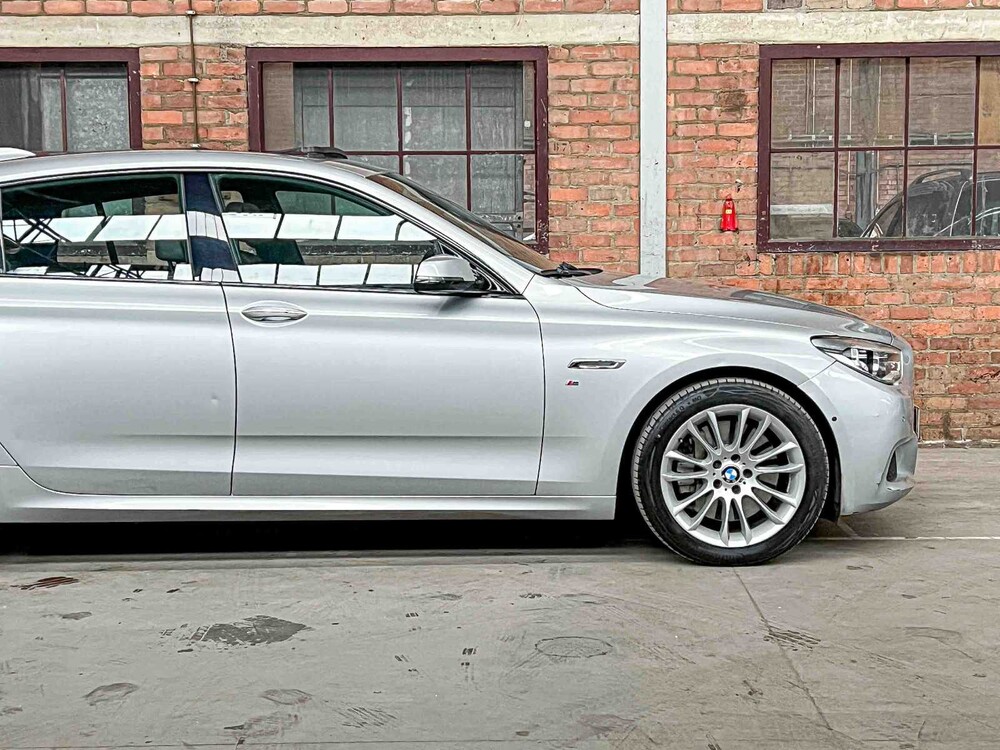 BMW 550xi Gran Turismo M-Sport High Executive 4.4 V8 F07 449PS 2014 5er, 3-SXD-67