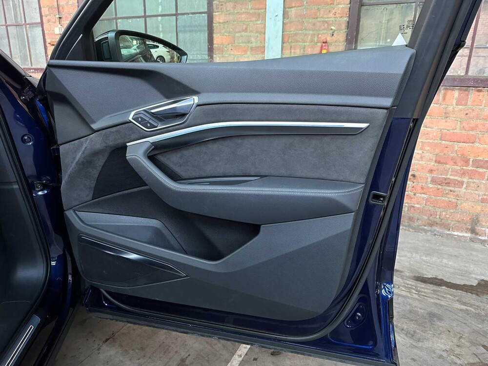 Audi e-tron 55 Quattro S-Line Advanced Pro Line 95kWh 408PS 2020, L-477-HV