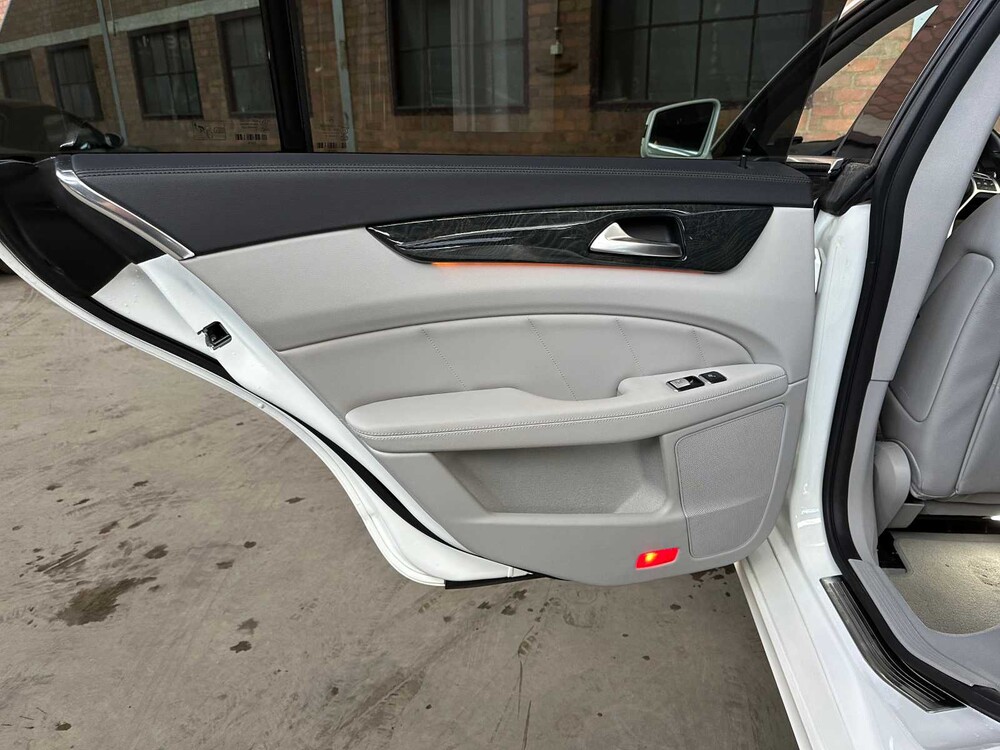 Mercedes-Benz CLS500 AMG 4Matic Shooting Brake 4.7 V8 408PS 2013 CL-Klasse 