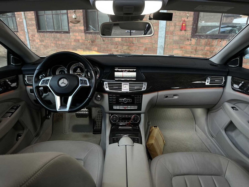 Mercedes-Benz CLS500 AMG 4Matic Shooting Brake 4.7 V8 408PS 2013 CL-Klasse 