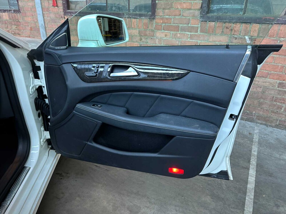 Mercedes-Benz CLS500 AMG 4.7 V8 408hp 2012 CLS-Class