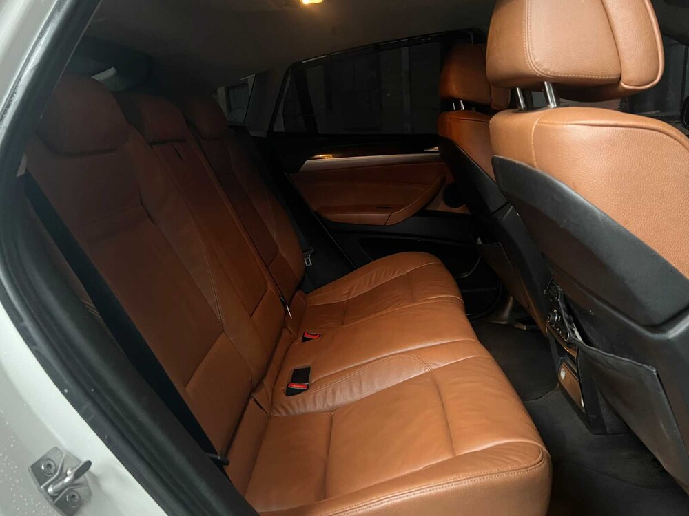 BMW X6 xDrive35i LCi 306hp 2011