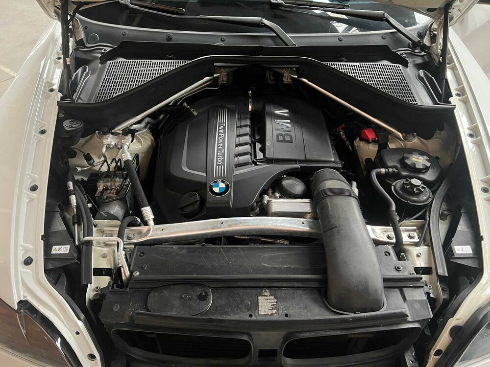 BMW X6 xDrive35i LCi 306PS 2011