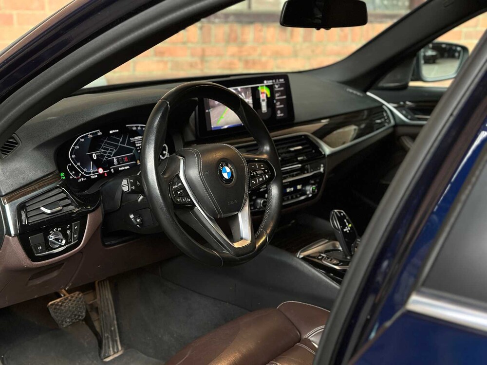 BMW 530e Touring xDrive Business Edition Plus 184PS 2021 G31 5er, K-455-VL