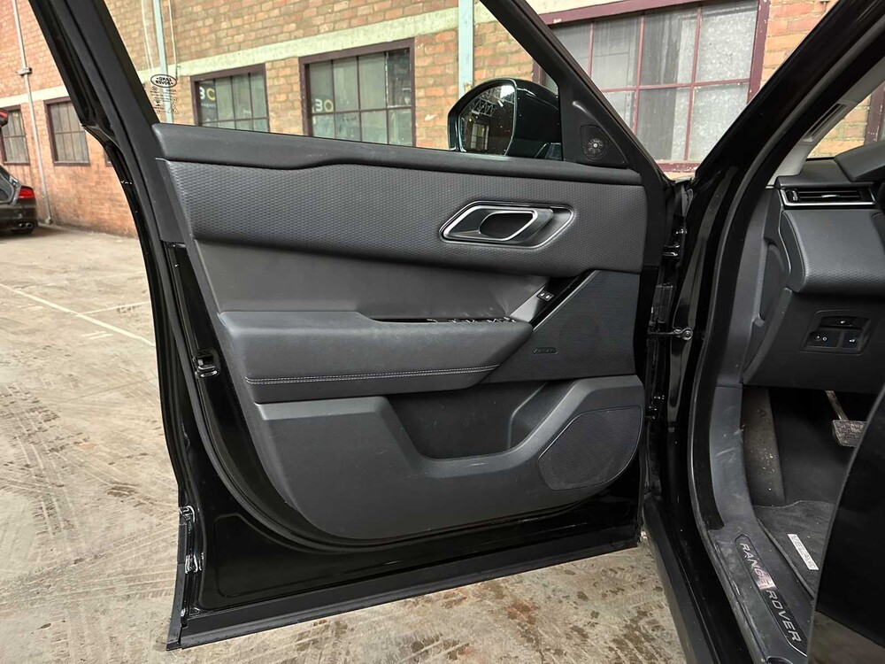 Land Rover Range Rover Velar P400e AWD 404PS 2021