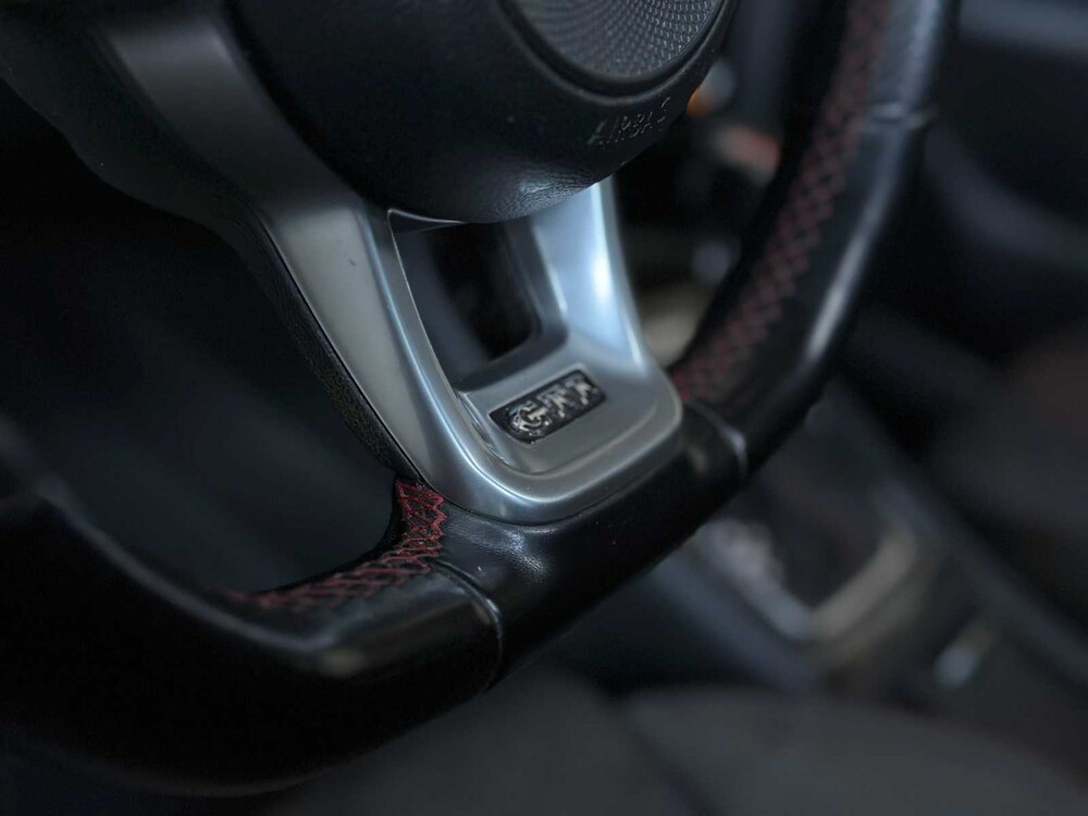 Volkswagen Golf GTI TCR 7.5 2.0 TSI 290PS 2019, P-824-PT