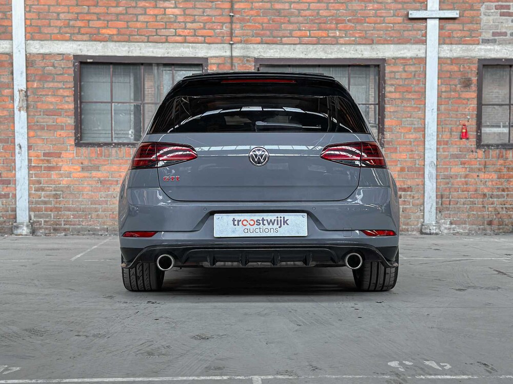 Volkswagen Golf GTI TCR 7.5 2.0 TSI 290PS 2019, P-824-PT