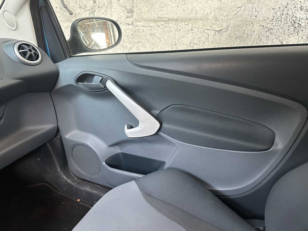 Ford Ka 1.2 Trend 69hp 2010hp, J-635-DF