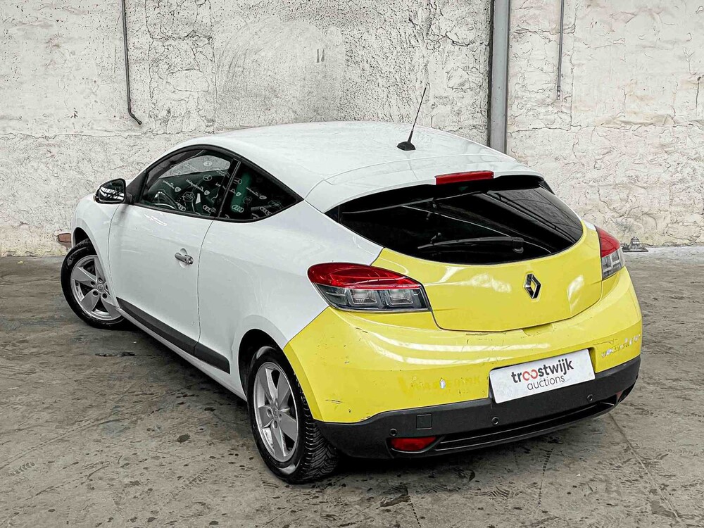 Renault Mégane Coupé 1.5 dCi Dynamique 110hp 2011, 41-PBH-1