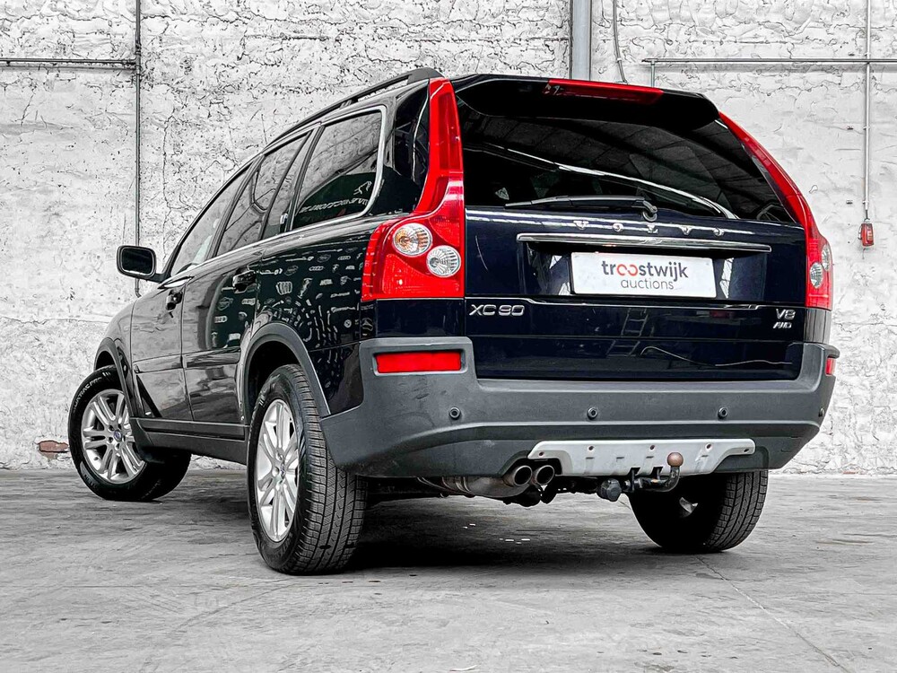 Volvo XC90 4.4 V8 Executive 315hp 2006, 57-JTH-5