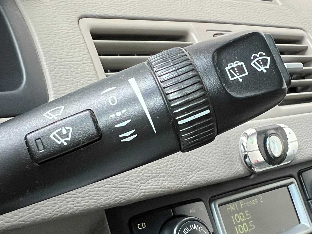 Volvo XC90 4.4 V8 Executive 315hp 2006, 57-JTH-5