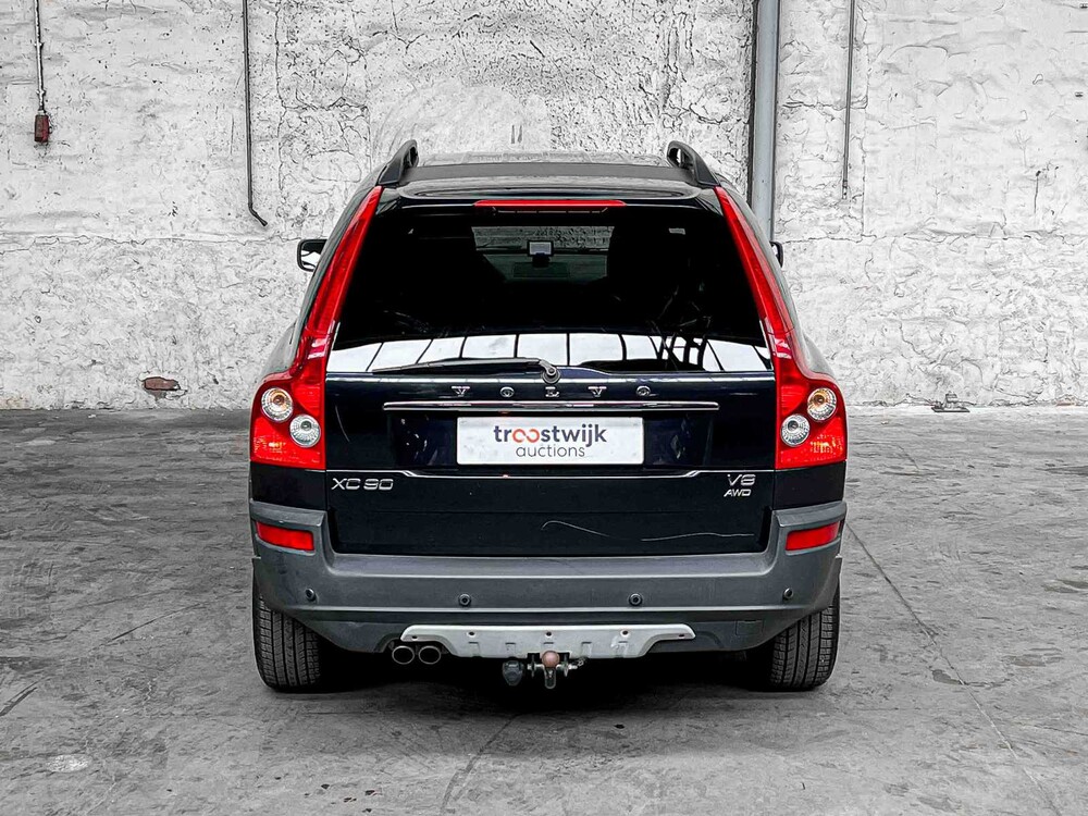 Volvo XC90 4.4 V8 Executive 315hp 2006, 57-JTH-5