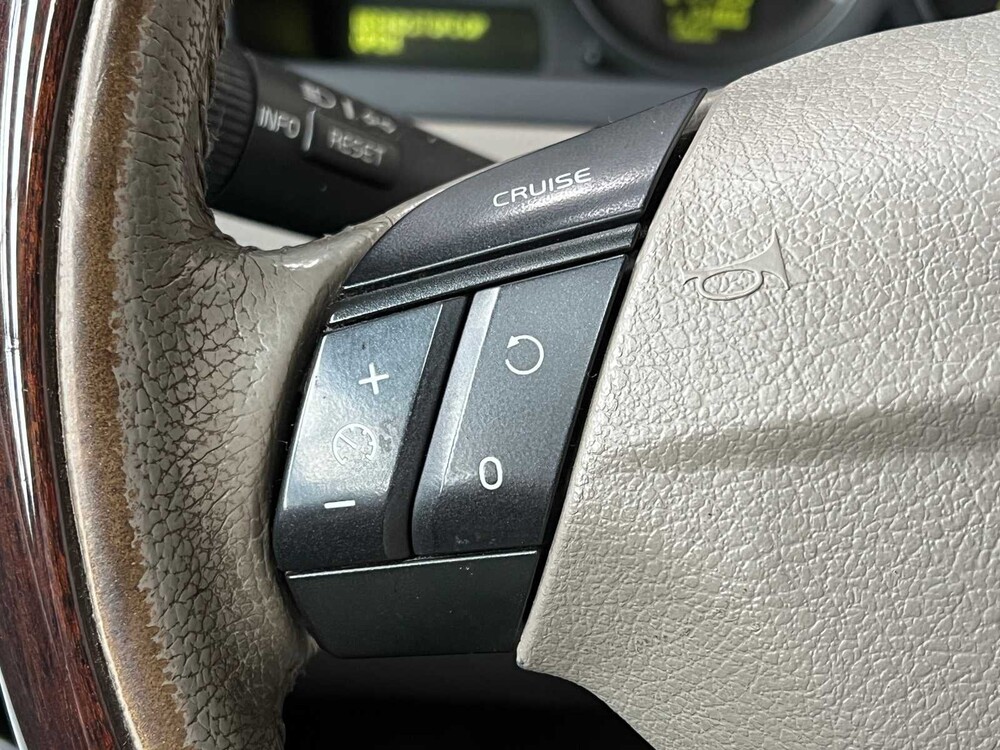 Volvo XC90 4.4 V8 Executive 315hp 2006, 57-JTH-5