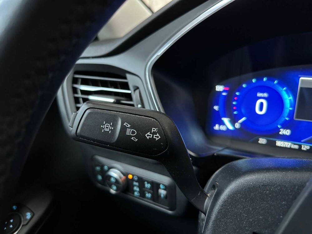 Ford Kuga 2.5 PHEV Titanium X 152hp 2021, L-235-DZ