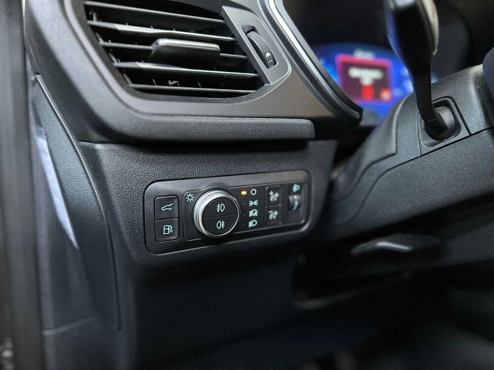 Ford Kuga 2.5 PHEV Titanium X 152hp 2021, L-235-DZ