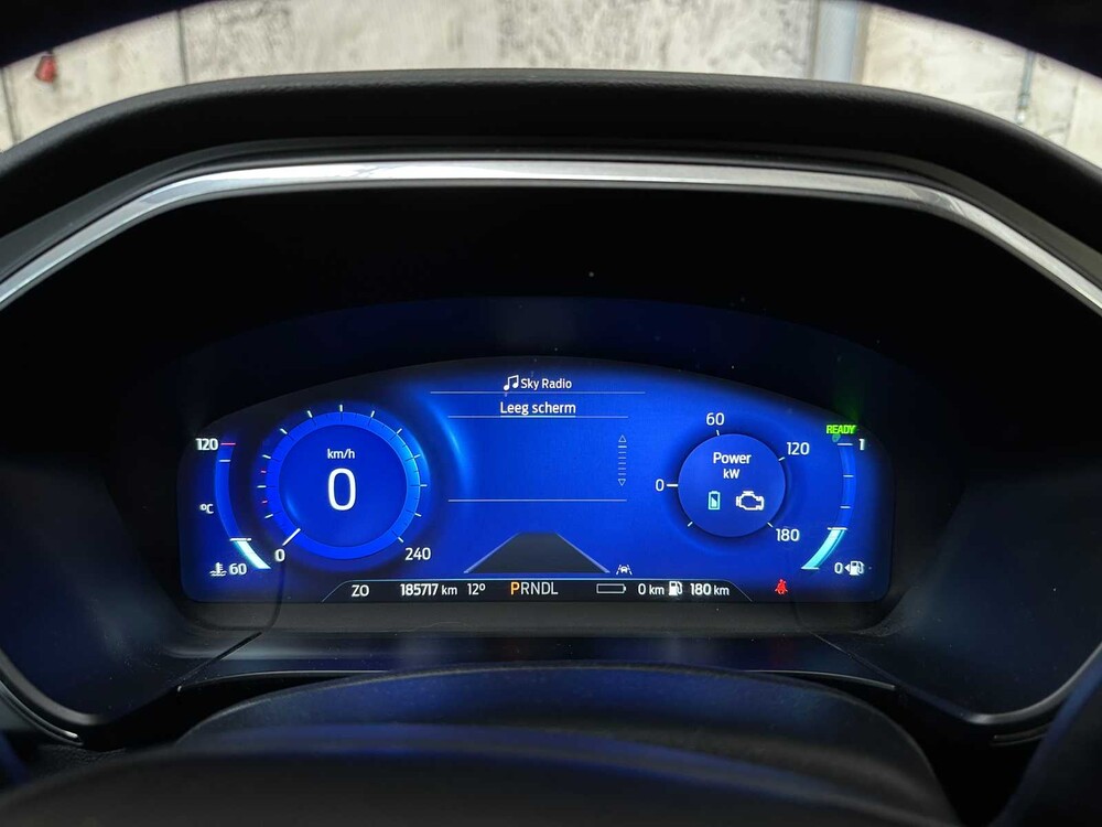 Ford Kuga 2.5 PHEV Titanium X 152hp 2021, L-235-DZ