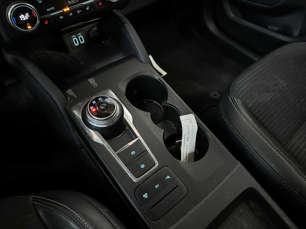 Ford Kuga 2.5 PHEV Titanium X 152hp 2021, L-235-DZ