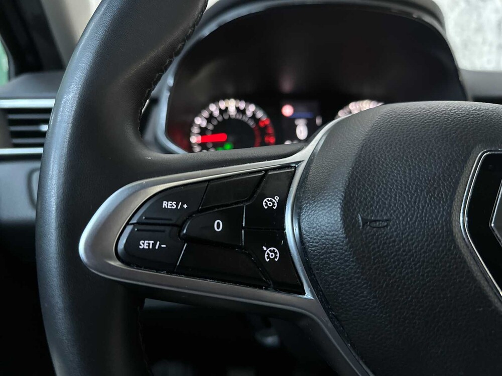 Renault Clio 1.0 TCe Business 91hp 2022, N-633-TV