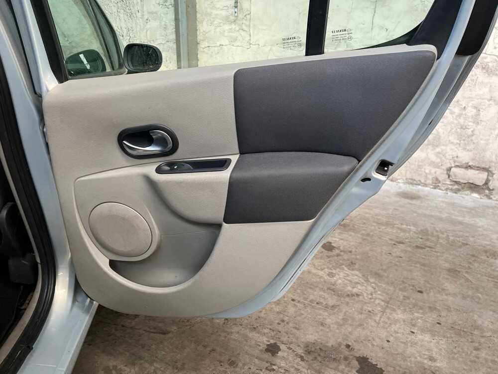 Renault Modus 1.4-16V 98hp 2005, 51-RB-DV