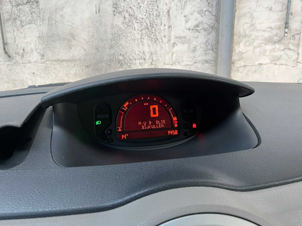 Renault Modus 1.4-16V 98hp 2005, 51-RB-DV