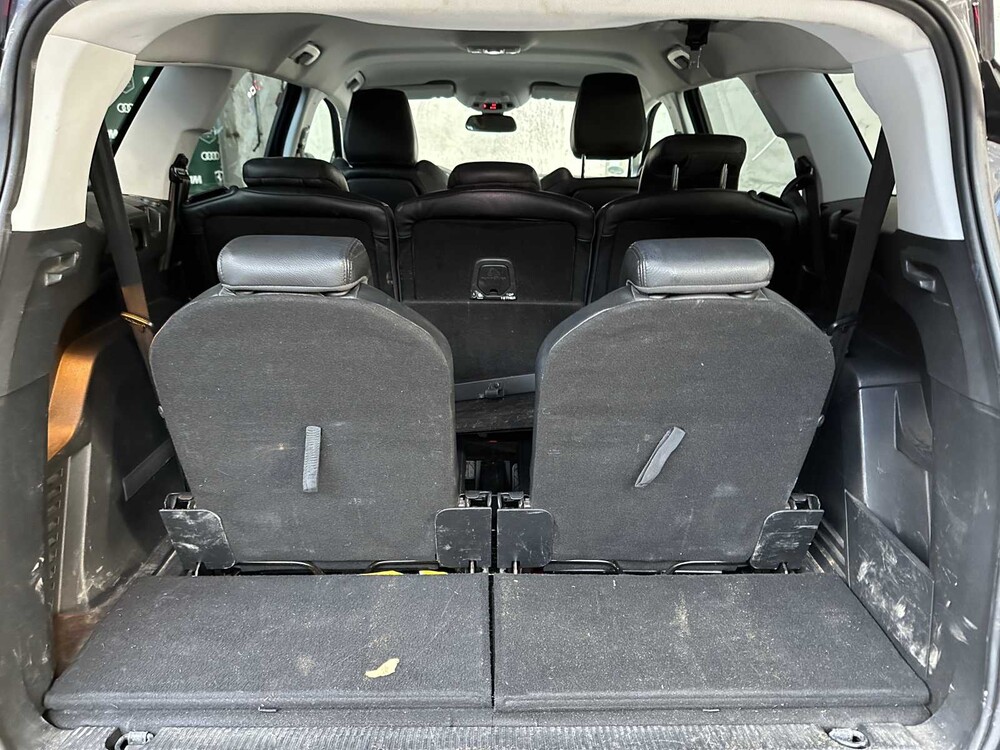 Peugeot 5008 1.2 PureTech Allure 131hp 2019, XR-490-G