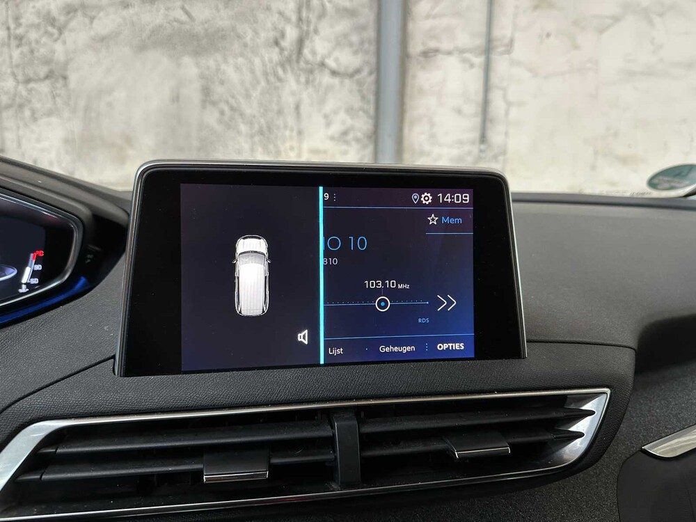 Peugeot 5008 1.2 PureTech Allure 131hp 2019, XR-490-G