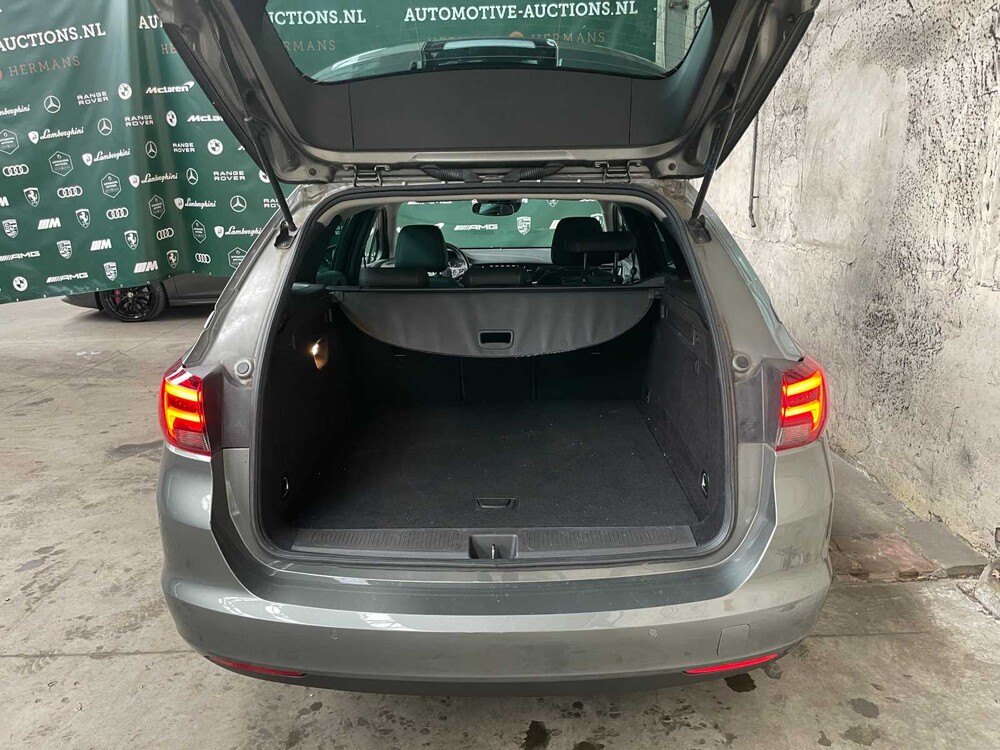 Opel Astra Sports Tourer 1.2 Elegance 110hp 2020, H-965-KT