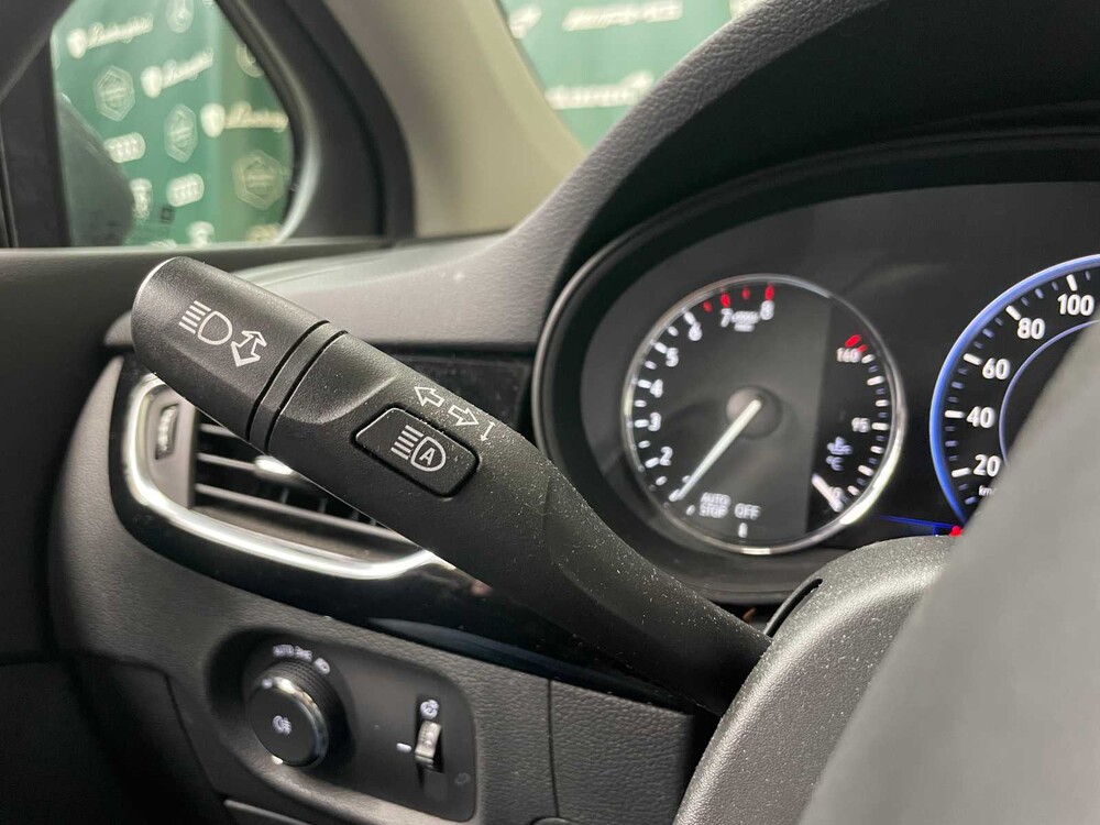 Opel Astra Sports Tourer 1.2 Elegance 110hp 2020, H-965-KT