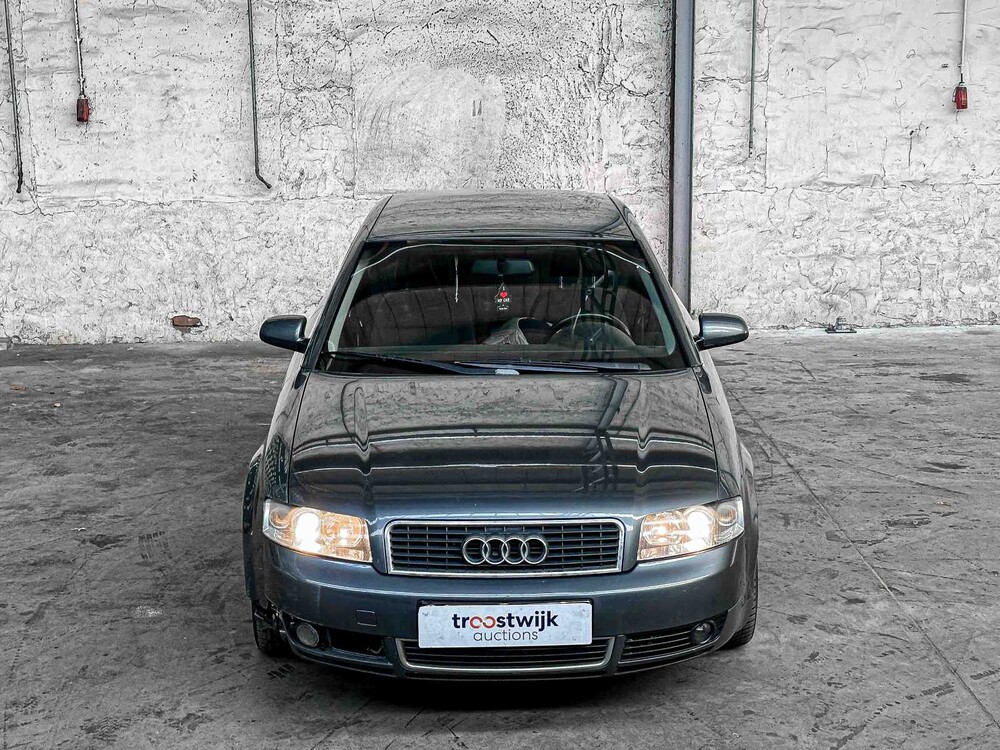 Audi A4 Sedan 2.0 FSI 150hp 2002 75-JZ-RP