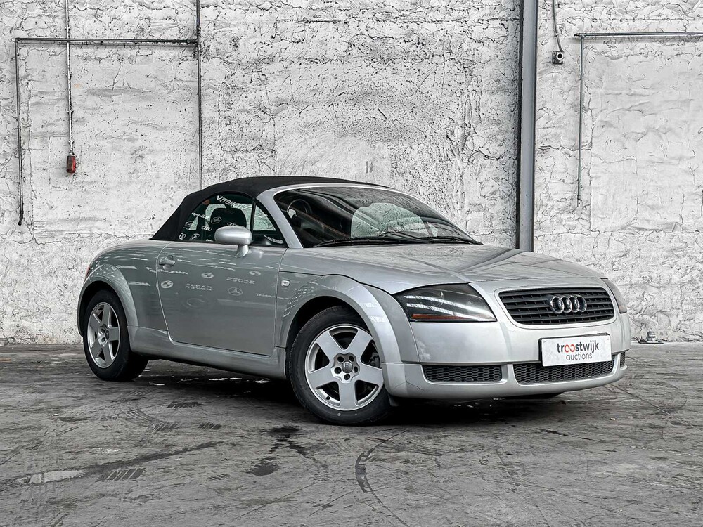Audi TT Roadster 1.8 5V Turbo 179hp 2000, 53-GKG-7