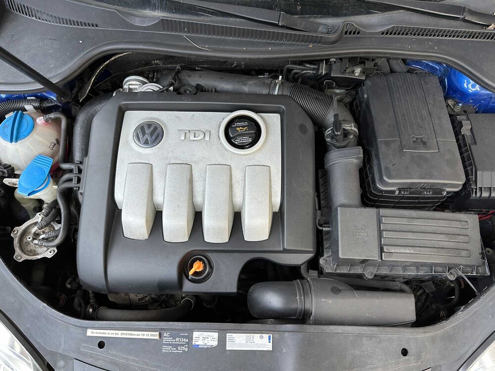 Volkswagen Golf 1.9 TDI Comfortline 105hp 2005, 25-RX-ZS