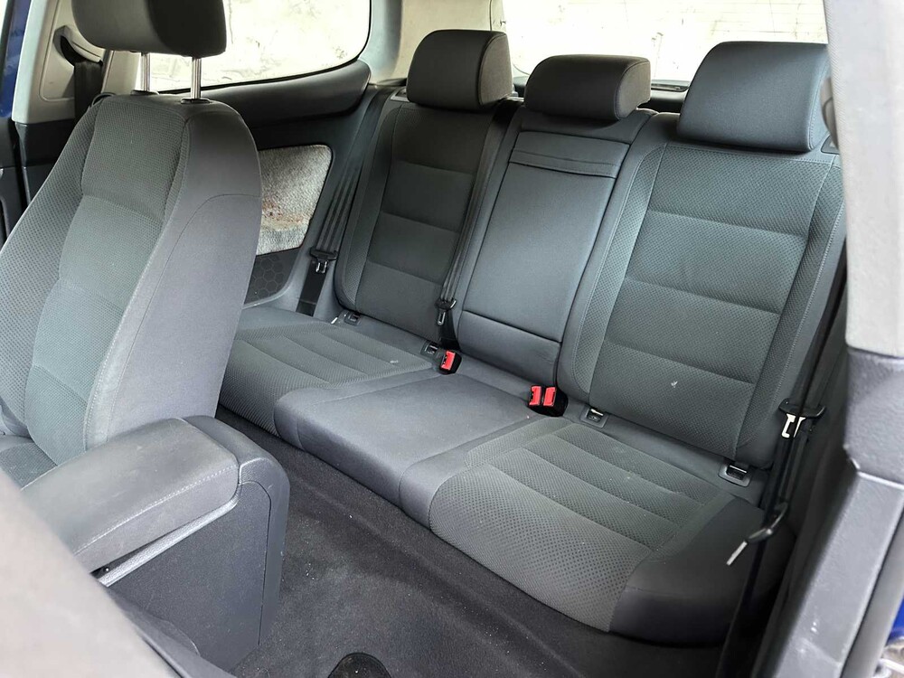 Volkswagen Golf 1.9 TDI Comfortline 105hp 2005, 25-RX-ZS